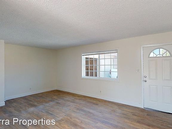 3rd image of 2168 Placentia Ave #D