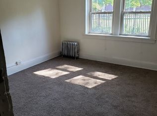 2534 Noble Rd APT 8, Cleveland Heights, OH 44121