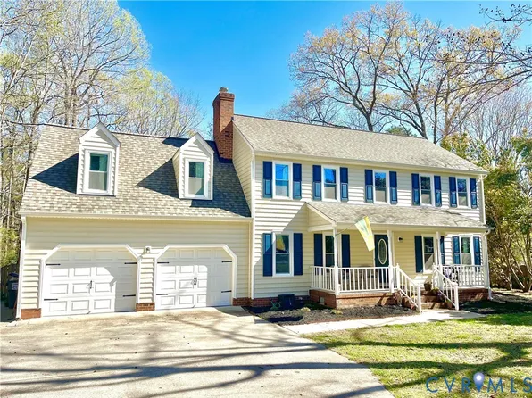 4007 Walters Dr, Chester, VA 23831