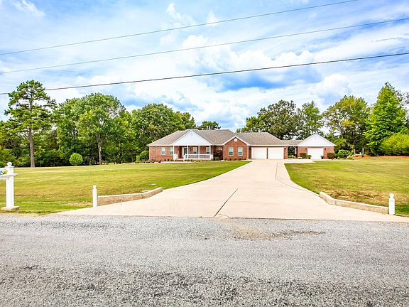 2nd image of 192 Cottage Creek Ln