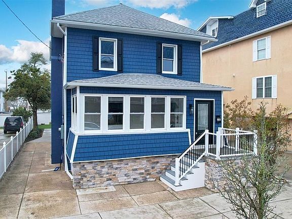 3rd image of 108 E 17th Ave