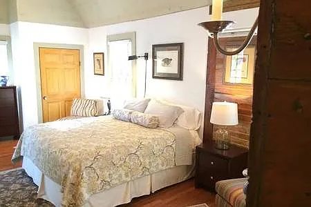 Spacious and light-filled King Bedroom