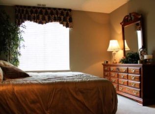 2474 John R Rd APT 201, Troy, MI 48083