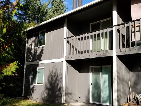 3rd image of 13202 98th Avenue Ct E