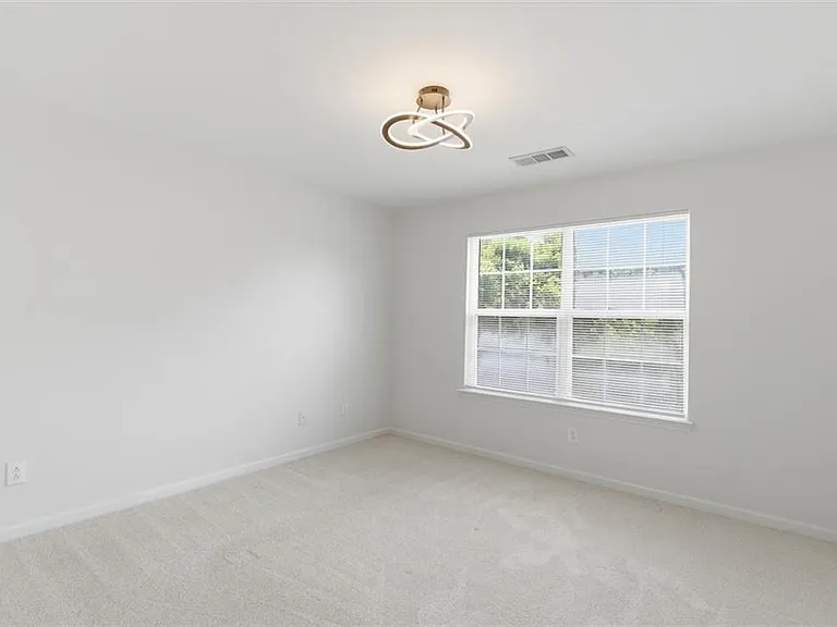 6710 Stoneleigh Way — Photo 23