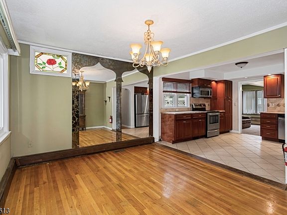 3rd image of 10 Wendy Terrace