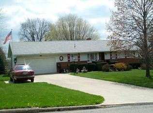 1057 Donal Dr, Mansfield, OH 44907