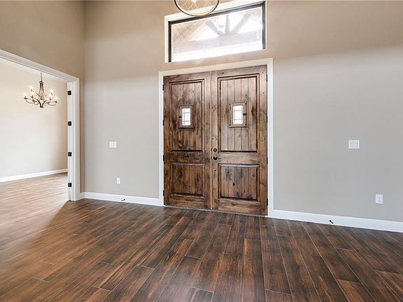 5th image of 216 Oak Hill Dr