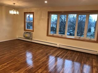 12517 9th Ave, Flushing, NY 11356