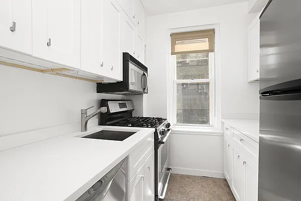 Rented by Corcoran | media 13