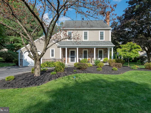 2827 Michener Dr, Lancaster, PA 17601