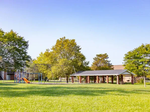 The Crosswinds Apartments