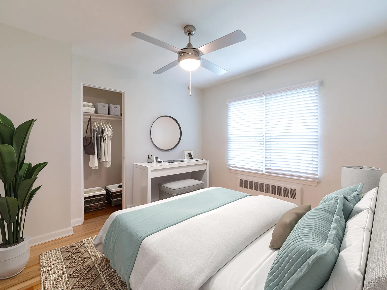 Monon Court, Managed by Buckingham Monon Living — Photo 4