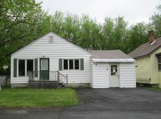 33 Eastern Ave, Watervliet, NY 12189