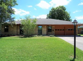 5119 Redstart St, Houston, TX 77035