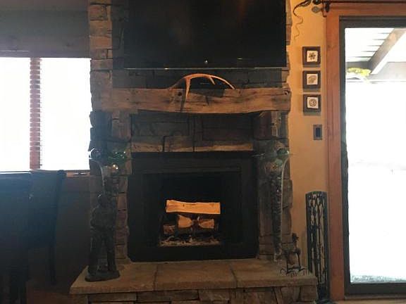 4th image of 4011 W Lake Creek Dr #1825