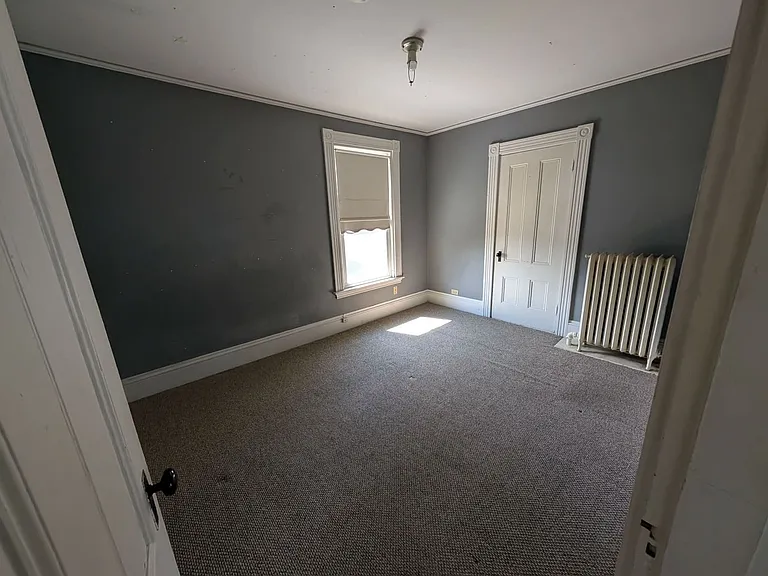 59 Oak St — Photo 8