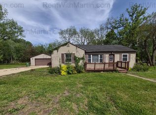 2014 Spring View St, Waterloo, IA 50707