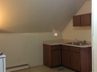 1321 E 2nd St APT 4, Duluth, MN 55805