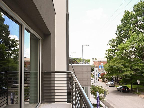 5th image of 1901 Belcourt Ave #459
