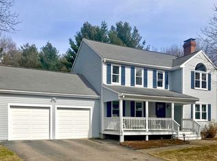 22 Wildflower Ln, Mansfield, MA 02048
