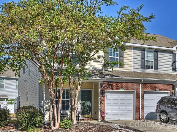 13623 Singleleaf Ln, Charlotte, NC 28278