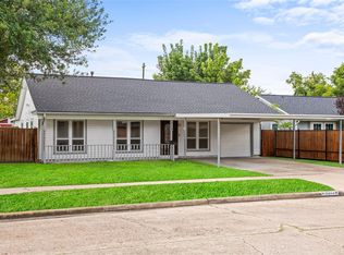 10322 Southport Dr, Houston, TX 77089