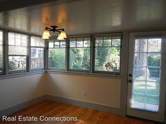 5th image of 292 E Iowa Ave