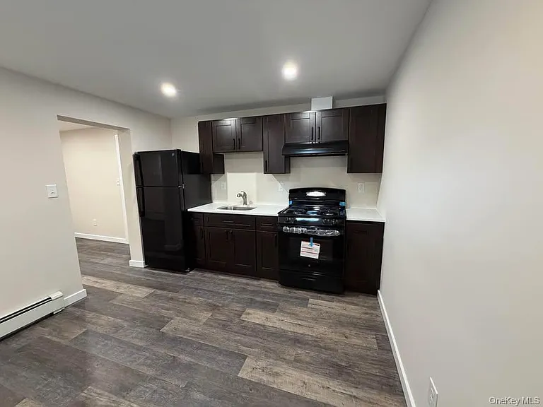 16 Bellport St #5 — Photo 7