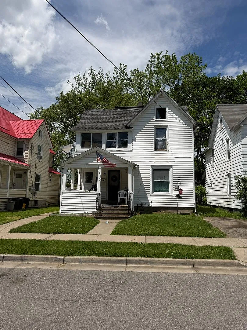 59 Endicott Ave - unit 2 — Photo 4