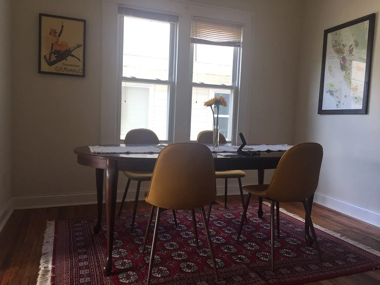 1417 S Walnut St — Photo 2