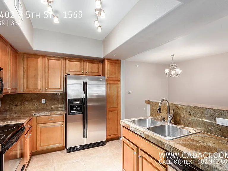 2402 E 5th St #1569 — Photo 50