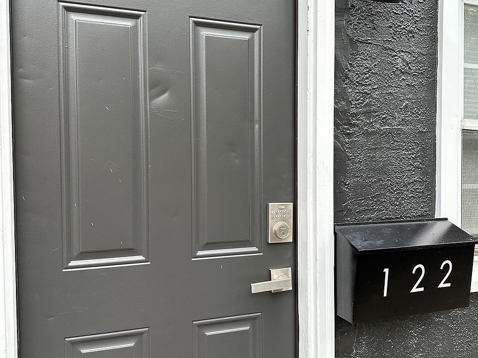 1st image of 122 Jamestown Ave