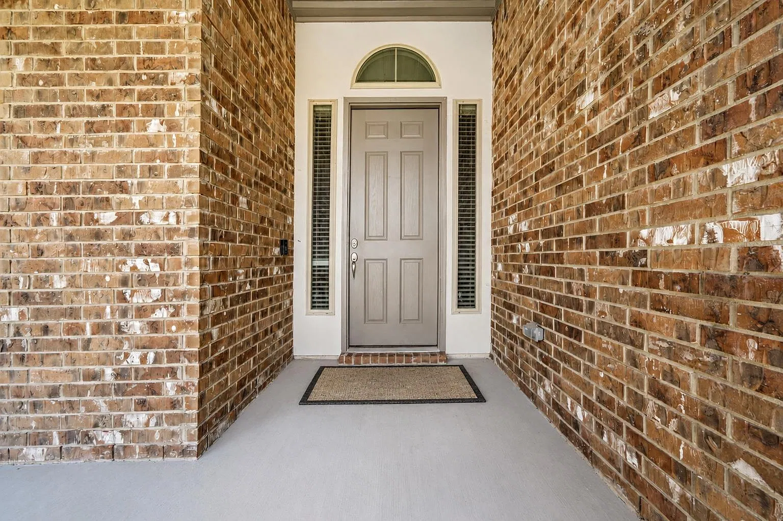 3 bed, 3.0 bath, 2224 sqft, $2,799 — Photo 4