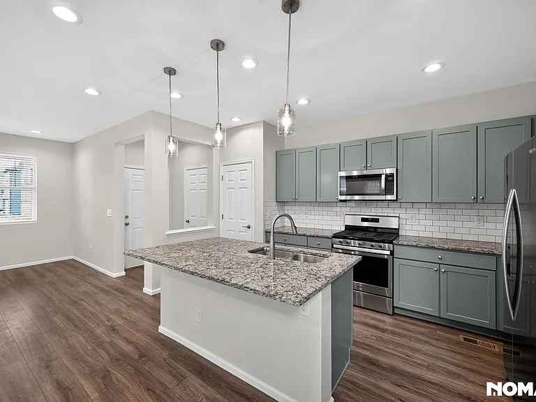 4740 Jasper St — Photo 3