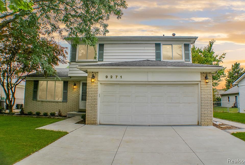 1st image of 9271 Caprice Dr