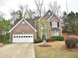 932 Waldwick Dr, Lawrenceville, GA 30045