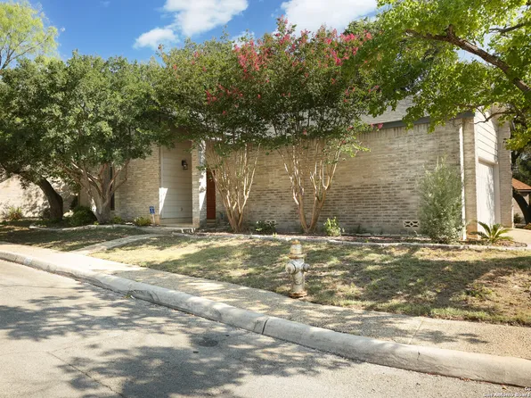 6403 BROOKWAY DR, San Antonio, TX 78240