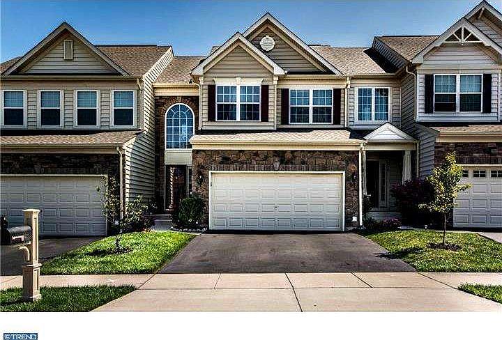 1st image of 238 Anita Ct
