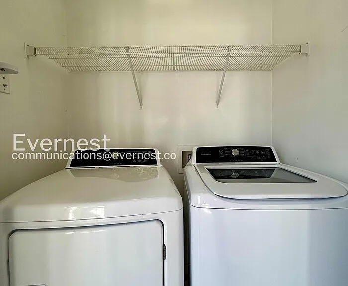 1713 Jacquelin St — Photo 22