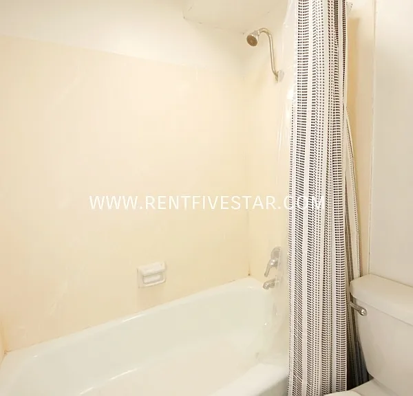 809 S 4th Ave #7-C — Photo 10