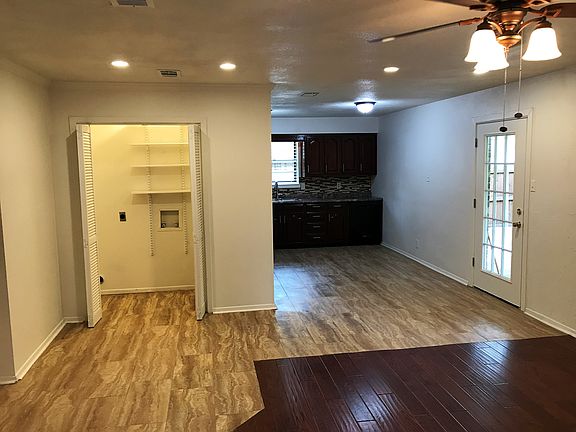 4th image of 1218 Marlborough Dr