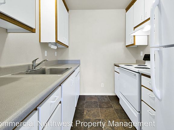 5th image of 160 W Idaho St #11438172