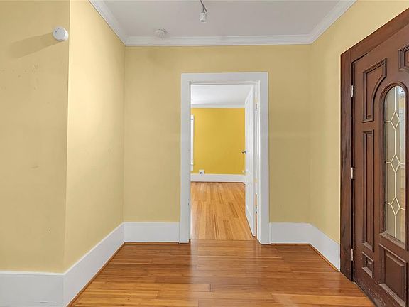 3rd image of 1816 20th St
