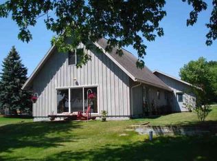 4685 S 50 E, Wolcottville, IN 46795
