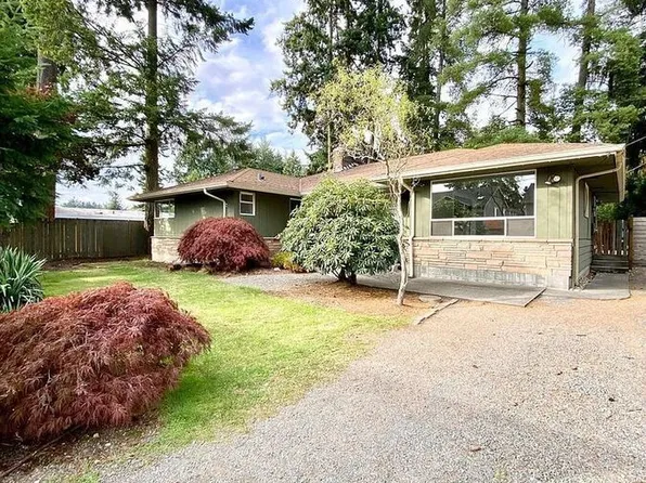 2348 N 180th St, Shoreline, WA 98133