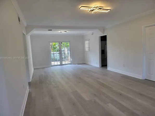 (undisclosed Address), Miami, FL 33145