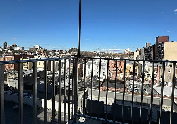 Rented by NY Space Finders Inc. | media 10