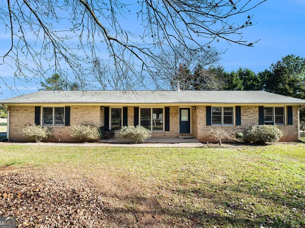 1683 Rogers Church Rd, Commerce, GA 30530