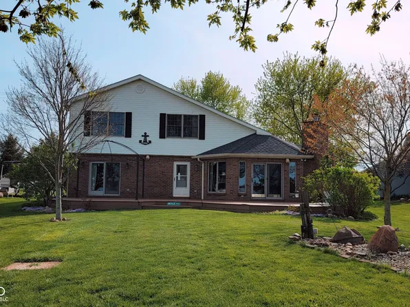 133 Patriots Lndg, Fillmore, IN 46128